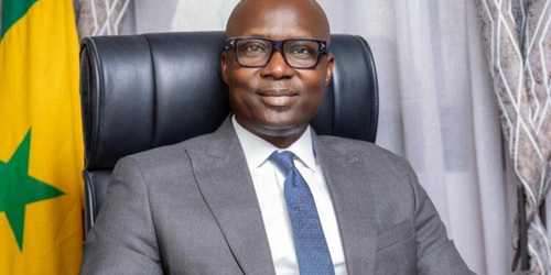 قنبلة مولينا تهز الكرة السنغالية: شبهات فساد تطارد رئيس الاتحاد واحتمال فتح تحقيق إفريقي