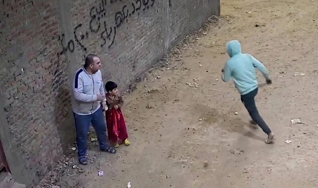 محمد الدرة بنسخة مصرية.. رصاص الغدر يبتر قدم طفل القليوبية وهو يحمل سجادة صلاته!