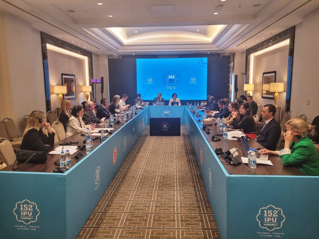 إسطنبول: أيت ميك يعرض حصيلة الإصلاحات التشريعية بالمغرب في مجالات الديمقراطية وحقوق الإنسان