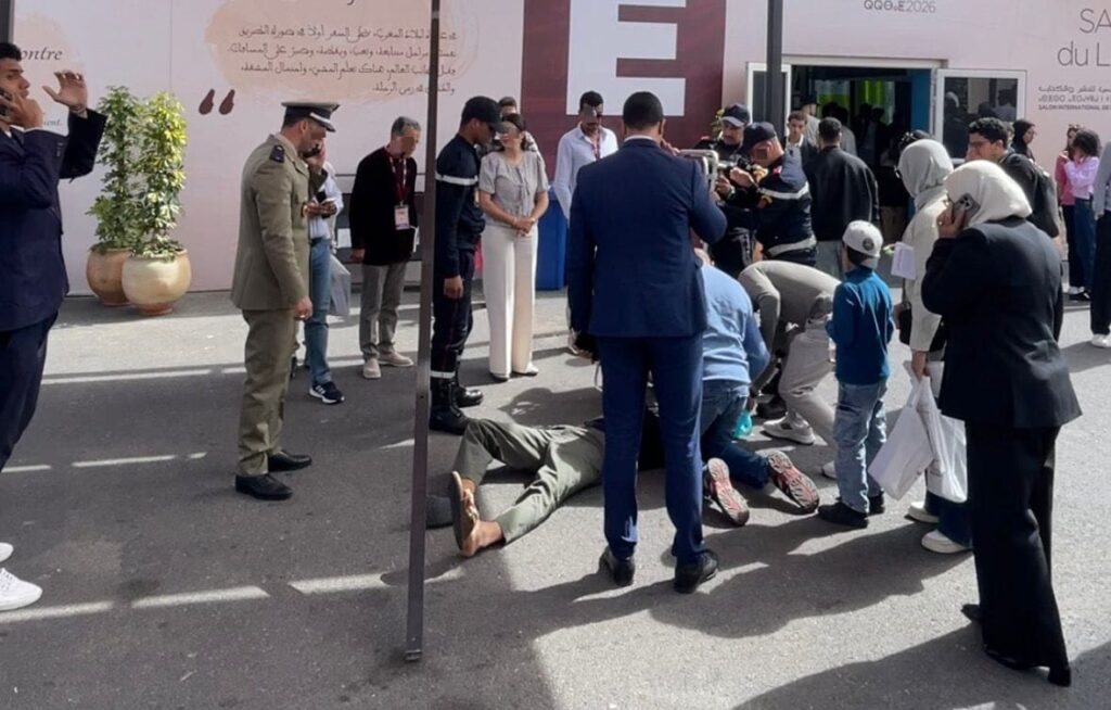 إصابة خطيرة إثر سقوط هيكل معدني داخل المعرض الدولي للنشر والكتاب بالرباط